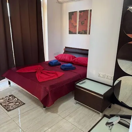 Penthouse Bbq&hot Tub 5min Walk2sea *